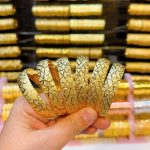 İri Cam Kırığı Desenli Altın Kaplama